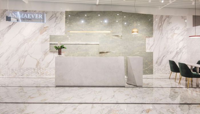 Sự đẳng cấp tối thượng với gạch marble trong không gian thương mại hiện đại