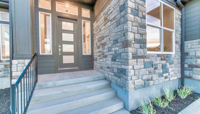 Gạch đá tự nhiên ốp tường mặt tiền