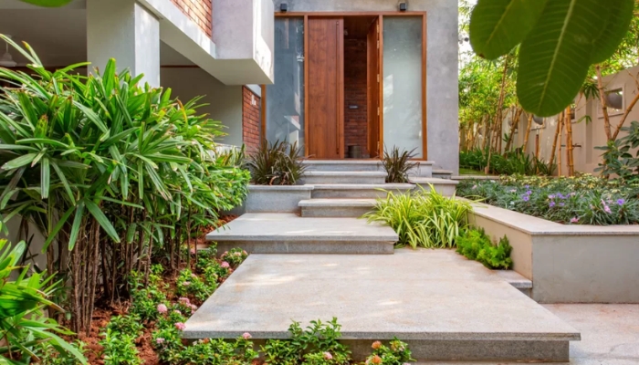 Gạch sân vườn với đa dạng kiểu dáng và mẫu mã