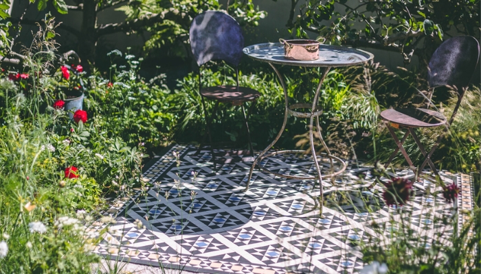 Gạch Bông Lót Sân Vườn