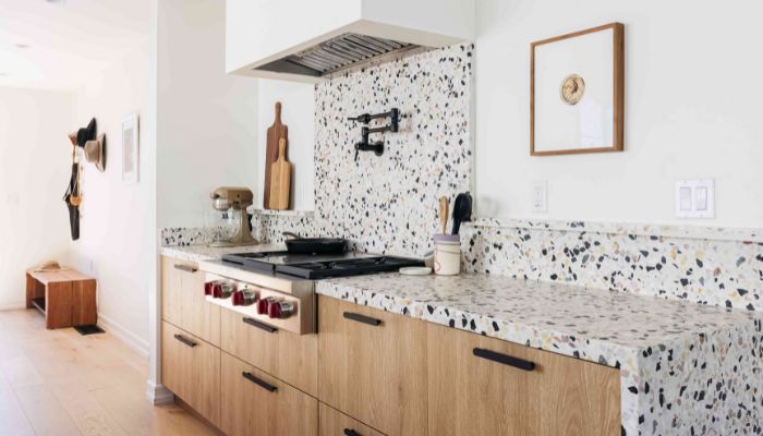 Gạch Terrazzo - Giải Pháp Tối Ưu Chi Phí Và Bền Vững Cho Không Gian Sống Của Bạn 21 Gạch terrazzo cho phong cách Japandi (Nhật Bản + Bắc Âu) toát lên vẻ đẹp hiện đại nhưng ấm cúng